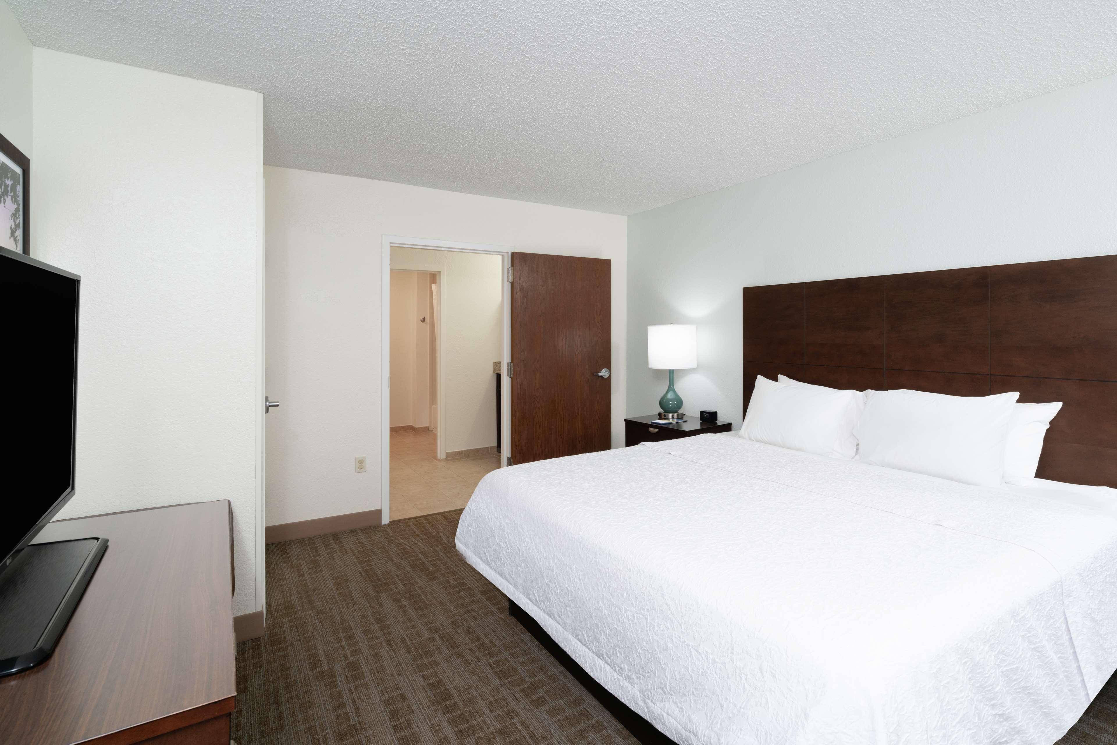 Hampton & Nashville Hotel