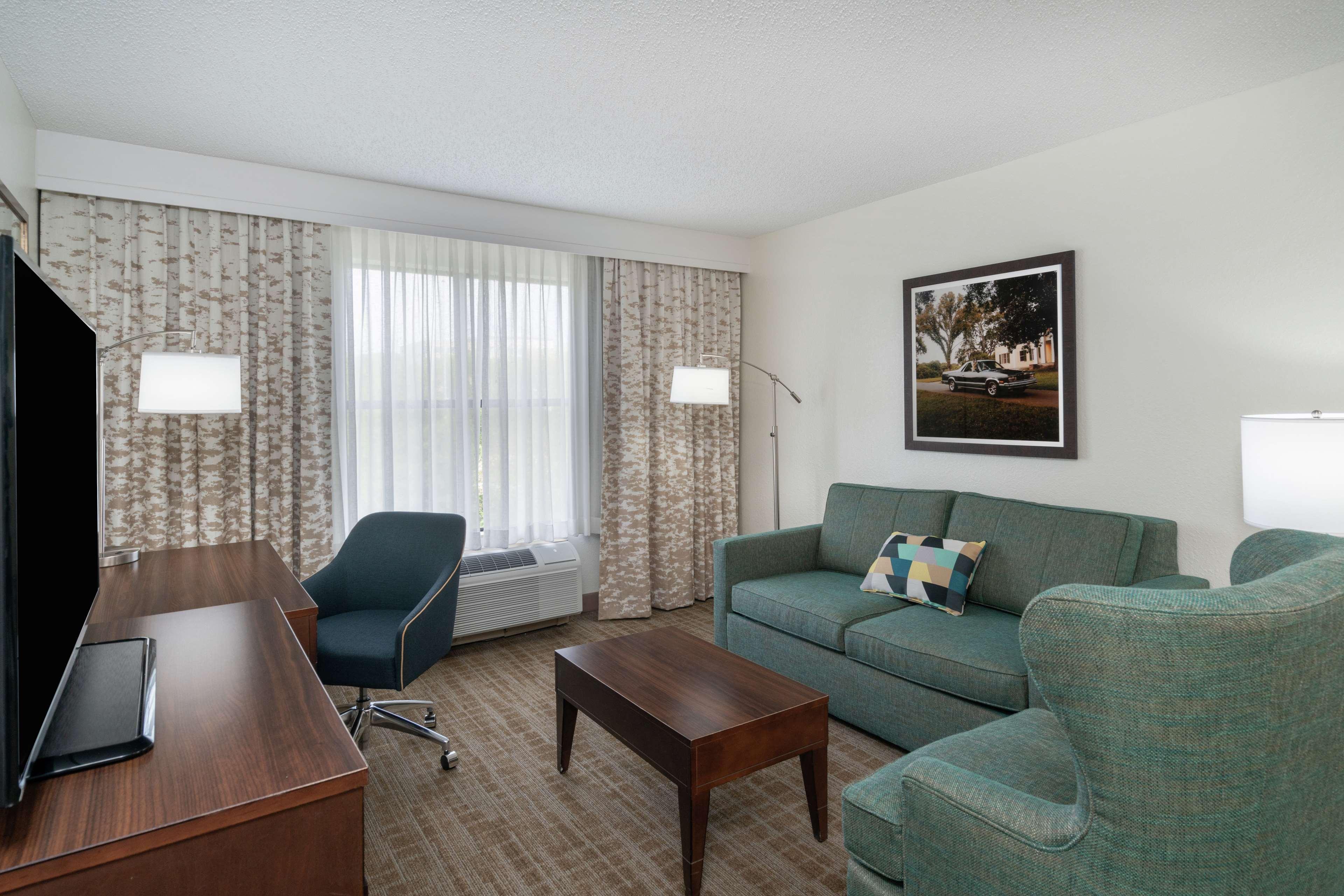 Hampton & Nashville Hotel 3*